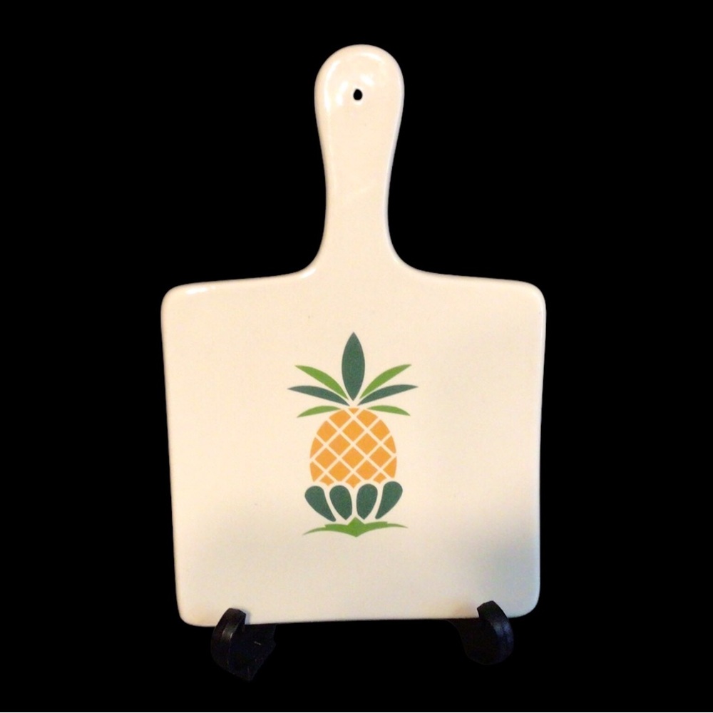 Inter-National Plantation Garden Semi-Porcelain Trivet 8-3/4”